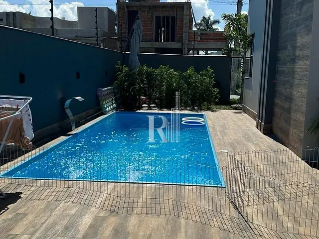 Casa com 360m² 3 quartos e 4 banheiros, à venda, no bairro areias em Tijucas