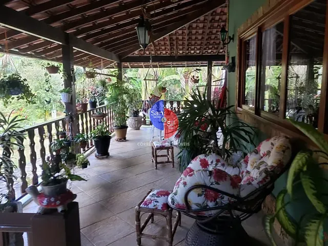 Casa com 600m² 4 quartos e 3 banheiros, à venda, no bairro Limoeiro em Guapimirim