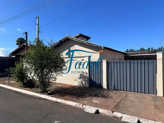 Casa com 265m² 4 quartos e 2 banheiros, à venda ou para alugar, no bairro Jardim Cruzado em Conchal