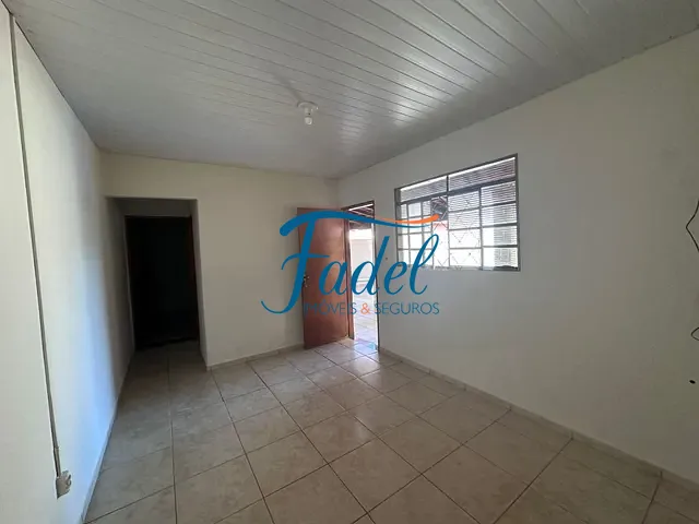 Casa com 265m² 4 quartos e 2 banheiros, à venda ou para alugar, no bairro Jardim Cruzado em Conchal