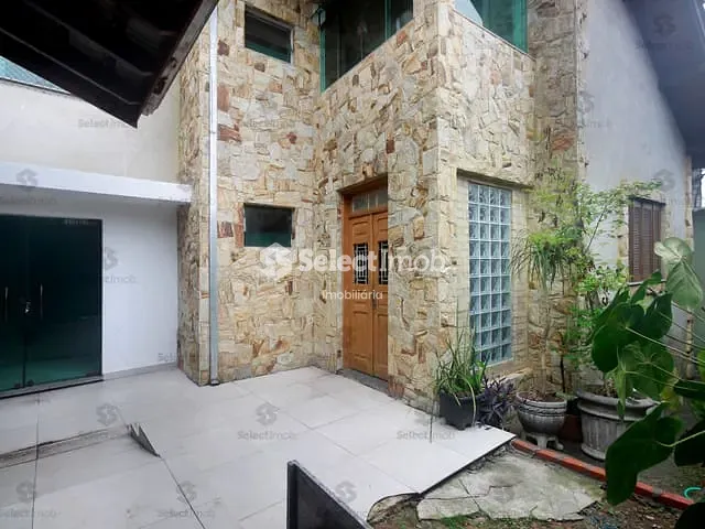 Casa com 272m² 3 quartos e 4 banheiros, à venda, no bairro Vila Bocaina em Mauá