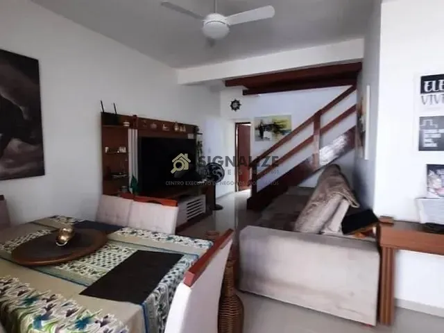 Casa com 105m² 3 quartos e 2 banheiros, à venda, no bairro Caminho de Búzios em Cabo Frio