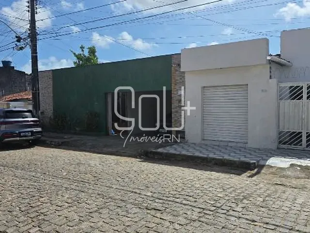 Casa 2 quartos e 2 banheiros, à venda, no bairro Pitimbu em Natal