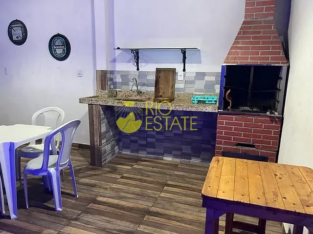 Casa com 375m² 3 quartos e 1 banheiro, à venda, no bairro Cidade Jardim Itatiaia em Itatiaia