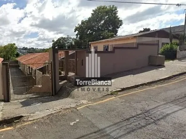 Casa com 166m² 3 quartos e 1 banheiro, à venda, no bairro Uvaranas em Ponta Grossa
