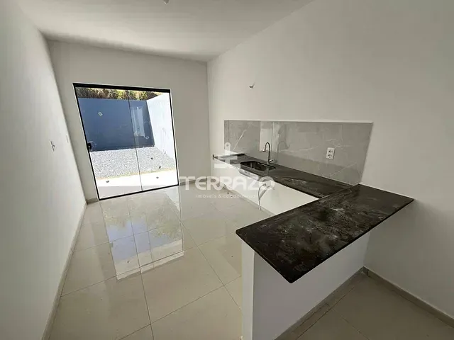 Casa com 150m² 2 quartos e 2 banheiros, à venda, no bairro Santa Rita do Zarur em Volta Redonda
