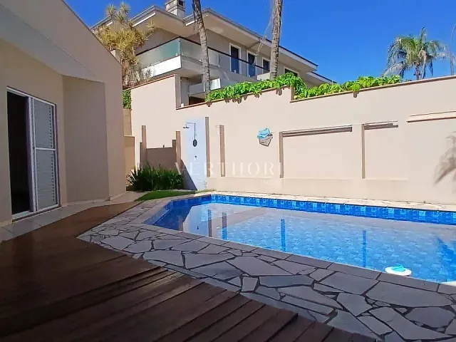 Casa com 303m² 3 quartos e 4 banheiros, à venda, no bairro Terras de Santana em Londrina