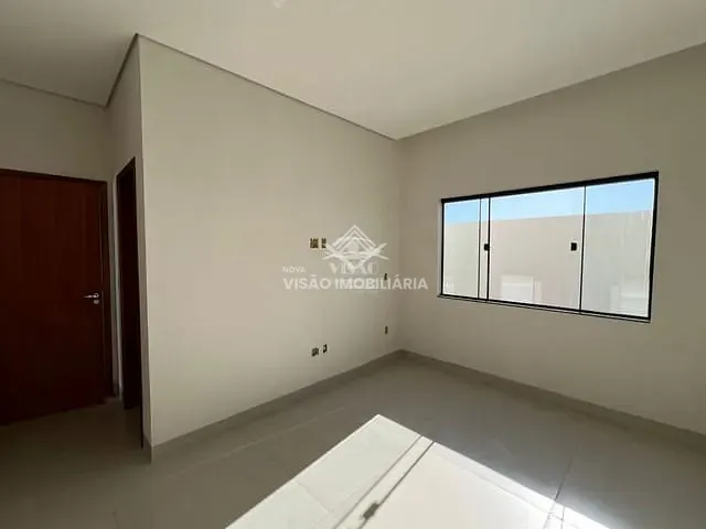 Casa com 300m² 1 quarto e 1 banheiro, à venda, no bairro Sonhalto Videira em Sinop
