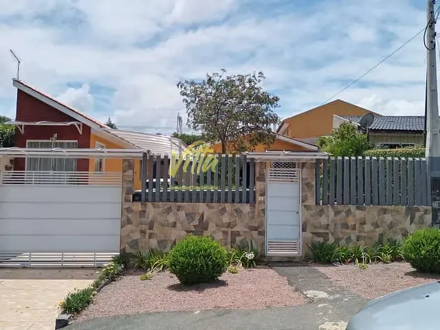 Casa 5 quartos e 3 banheiros, à venda, no bairro Campina da Barra em Araucária