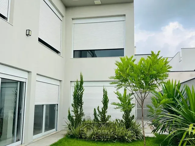Casa 2 quartos e 2 banheiros, à venda, no bairro Resedás em Holambra