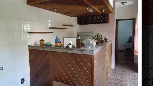 Casa, 5 quartos, 204 m² - Foto 3