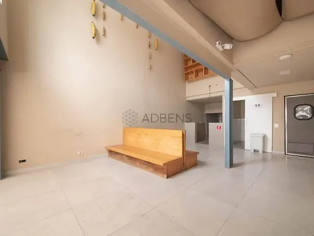 Casa 5 quartos e 3 banheiros, à venda ou para alugar, no bairro Vila Nova Conceição em São Paulo