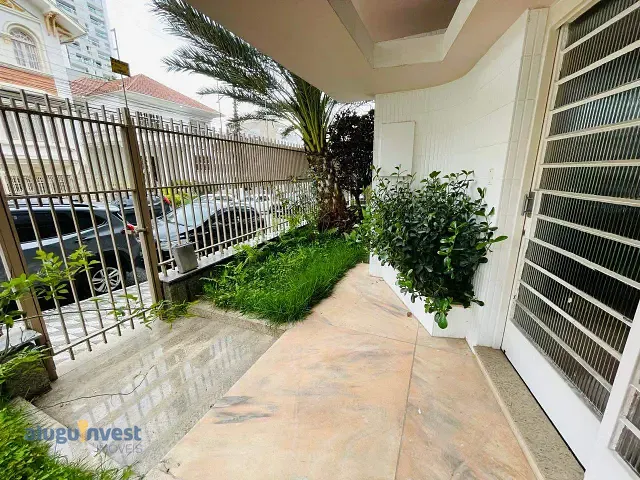 Casa para alugar, no bairro Centro em Florianópolis