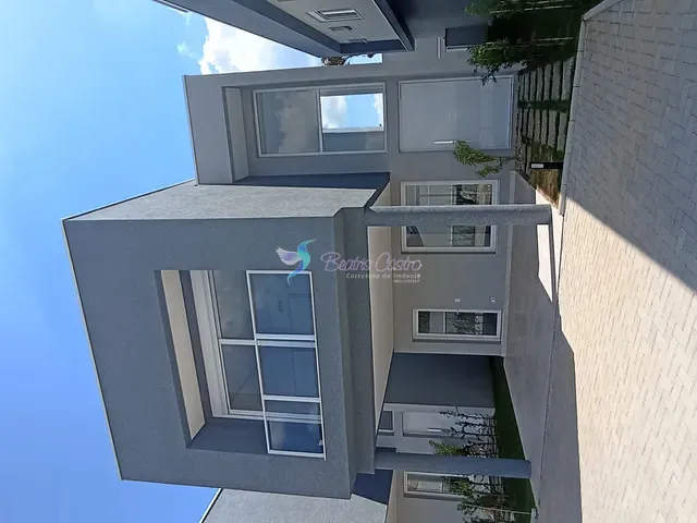 Casa com 262m² 3 quartos e 4 banheiros, à venda ou para alugar, no bairro Villa Giglio em Atibaia