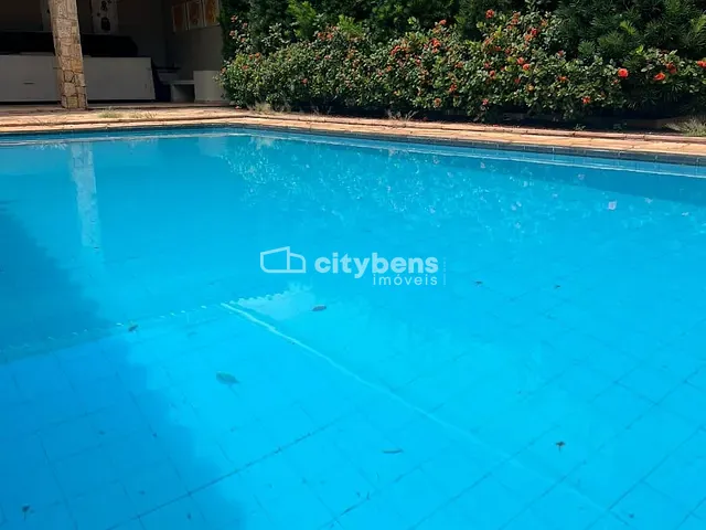 Casa 5 quartos e 2 banheiros, à venda, no bairro Jardim Nova Yorque em Araçatuba