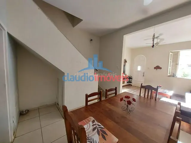 Casa com 110m² 2 quartos e 2 banheiros, à venda, no bairro Centro em Barra Mansa