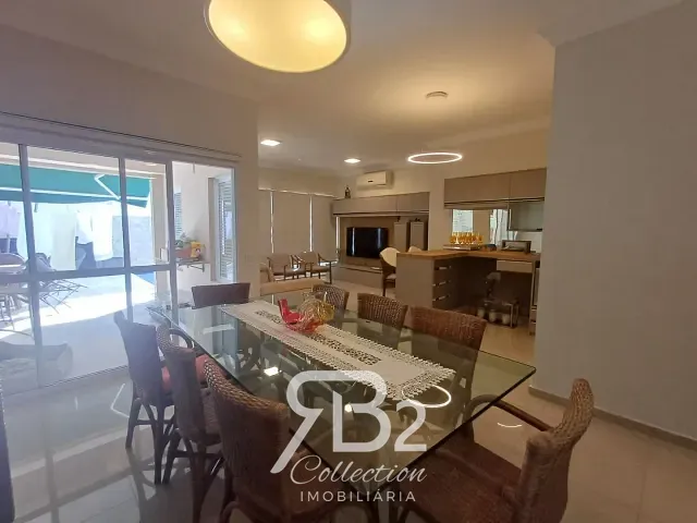 Casa 3 quartos e 4 banheiros, à venda, no bairro Bosque em Vinhedo