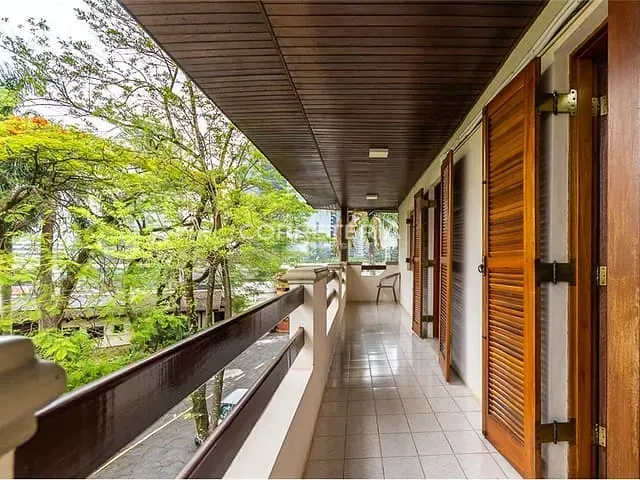 Casa 5 quartos e 7 banheiros, à venda, no bairro Morumbi em São Paulo