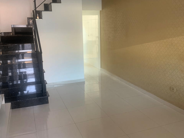 Casa 3 quartos e 3 banheiros, à venda, no bairro Jardim Caguassu em São Paulo