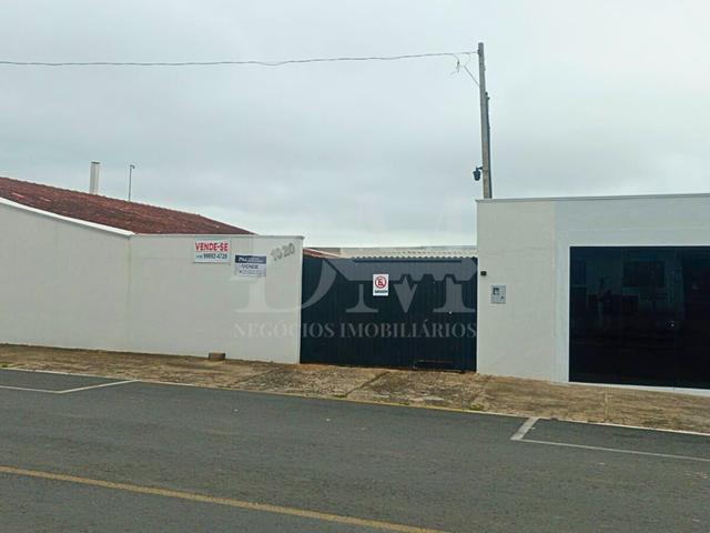 Casa com 300m² 2 quartos e 1 banheiro, à venda, no bairro Jardim Primavera II em Jaguariaíva