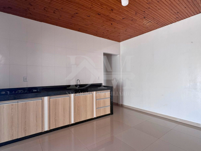 Casa com 300m² 2 quartos e 1 banheiro, à venda, no bairro Jardim Primavera II em Jaguariaíva