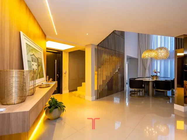 Casa com 473m² 3 quartos e 4 banheiros, à venda, no bairro Pilarzinho em Curitiba