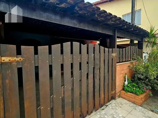 Casa com 65m² 2 quartos e 1 banheiro, à venda, no bairro Cosmorama em Mesquita