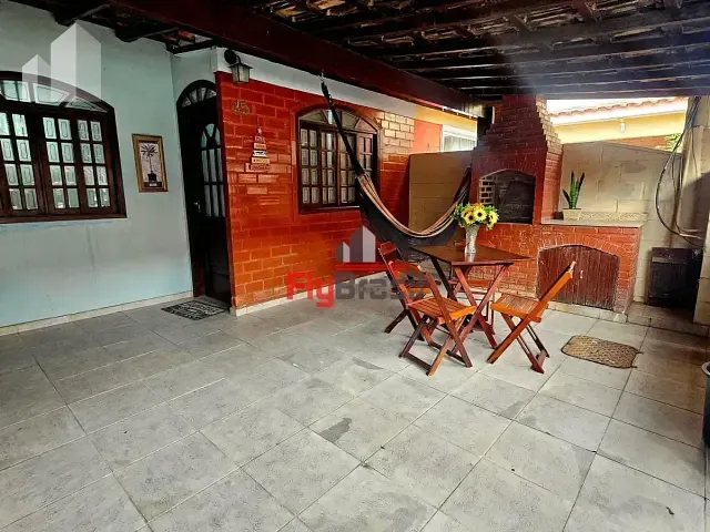 Casa com 65m² 2 quartos e 1 banheiro, à venda, no bairro Cosmorama em Mesquita