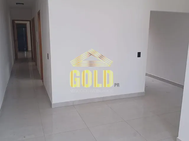 Casa 3 quartos e 2 banheiros, à venda, no bairro Jardim Prefeito Milton Menezes em Londrina