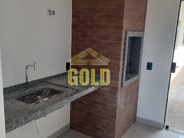 Casa 3 quartos e 2 banheiros, à venda, no bairro Jardim Prefeito Milton Menezes em Londrina
