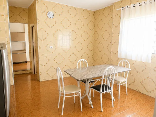 Casa com 300m² 2 quartos e 1 banheiro, à venda, no bairro Jardim Guanabara em Americana
