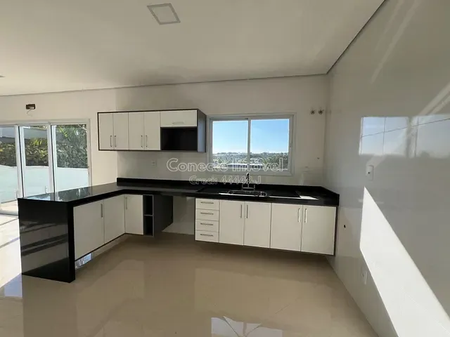 Casa com 549m² 3 quartos e 3 banheiros, à venda ou para alugar, no bairro Condomínio Residencial Lago da Barra em Jaguariúna