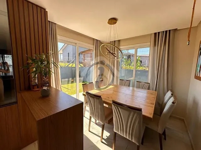 Casa com 181m² 3 quartos e 2 banheiros, à venda, no bairro Canabarro em Teutônia