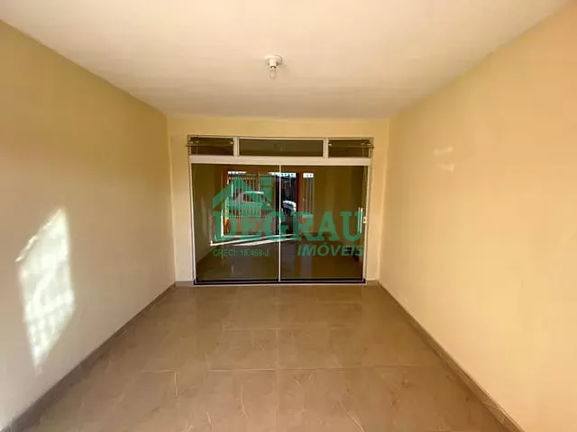 Casa 3 quartos e 1 banheiro, à venda, no bairro Vila Dom Bosco em Itapeva
