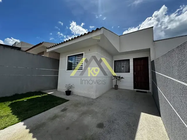 Casa com 252m² 3 quartos e 1 banheiro, à venda, no bairro Embu em Colombo