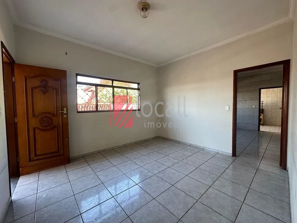 Casa com 2 quartos para aluguel, 143m² — foto 2 de 21