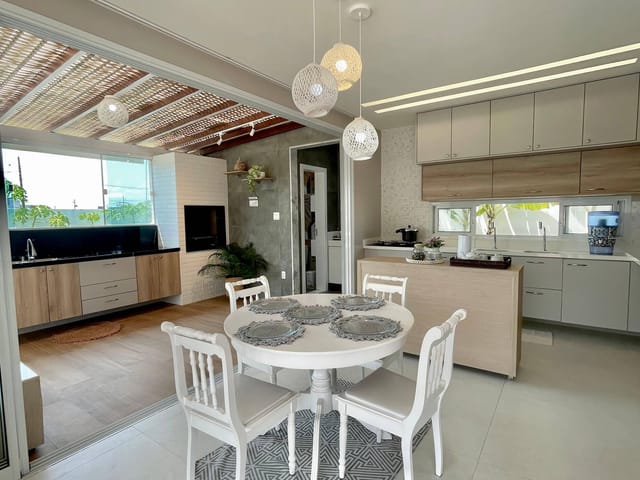Casa com 452m² 4 quartos e 6 banheiros, à venda, no bairro ALPHAVILLE em Barra dos Coqueiros