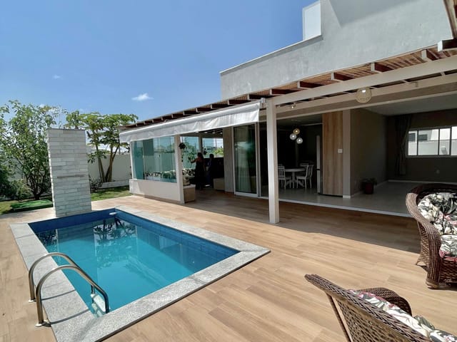 Casa com 452m² 4 quartos e 6 banheiros, à venda, no bairro ALPHAVILLE em Barra dos Coqueiros