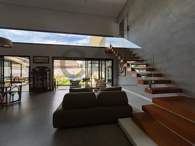 Casa com 720m² 4 quartos e 5 banheiros, à venda, no bairro Residencial Portal do Sol em Holambra