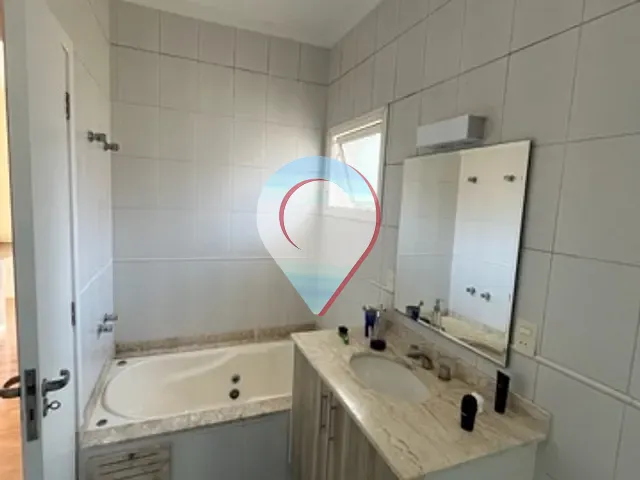 Casa com 270m² 3 quartos e 4 banheiros, à venda, no bairro Jardim Novo Mundo em Jundiaí