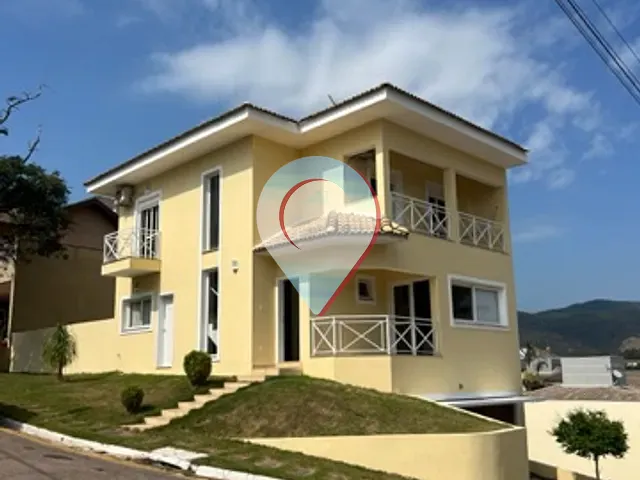 Casa com 270m² 3 quartos e 4 banheiros, à venda, no bairro Jardim Novo Mundo em Jundiaí
