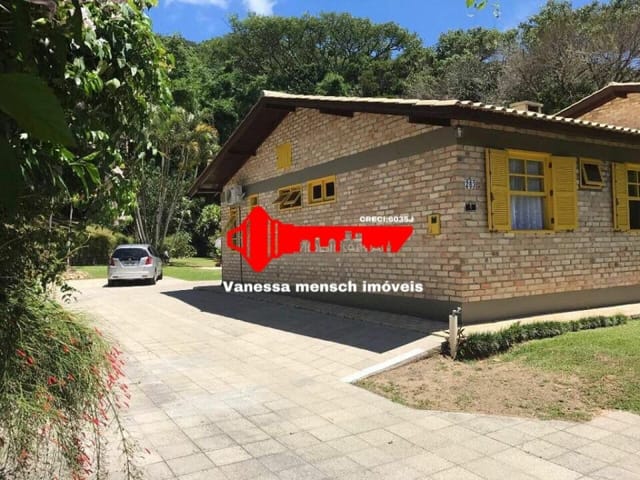 Casa com 300m² 3 quartos e 4 banheiros, à venda, no bairro Santo Antônio de Lisboa em Florianópolis