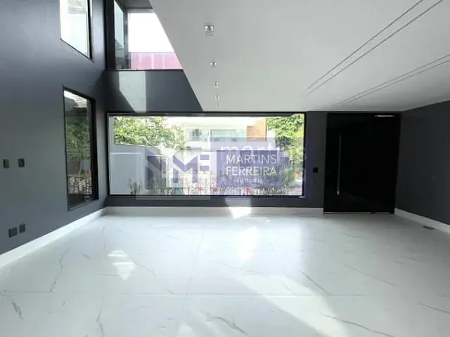 Casa com 510m² 5 quartos e 6 banheiros, à venda, no bairro Recreio dos Bandeirantes em Rio de Janeiro