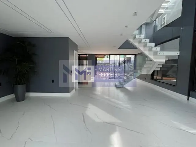 Casa com 510m² 5 quartos e 6 banheiros, à venda, no bairro Recreio dos Bandeirantes em Rio de Janeiro