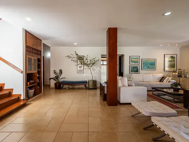 Casa 6 quartos e 6 banheiros, à venda, no bairro Park Way em Brasília