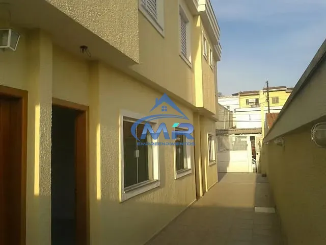 Casa 2 quartos e 3 banheiros, à venda, no bairro Parque Cruzeiro do Sul em São Paulo