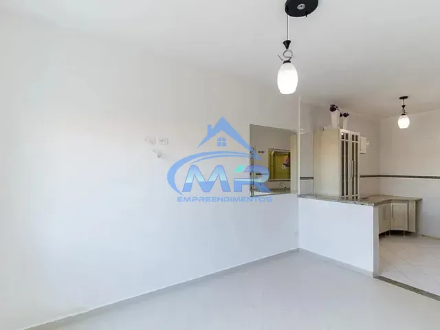 Casa 2 quartos e 3 banheiros, à venda, no bairro Parque Cruzeiro do Sul em São Paulo