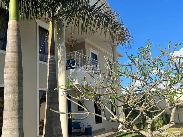Casa com 1000m² 5 quartos e 5 banheiros, à venda, no bairro Boa Vista em Vitória da Conquista