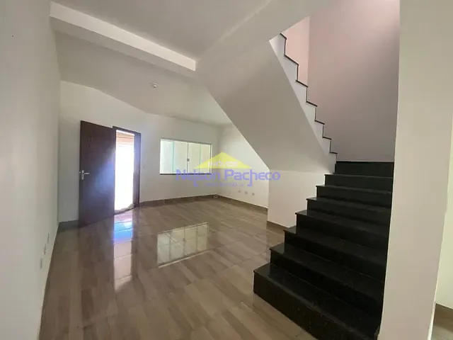 Casa com 1m², à venda, no bairro Vila Nova em Capivari