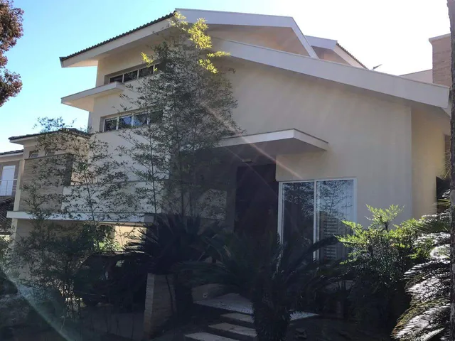 Casa com 10m² 4 quartos e 6 banheiros, para alugar, no bairro Alphaville Imbuias em Londrina